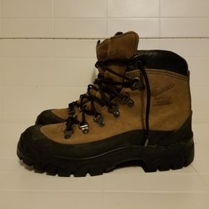 Danner Combat Hiker Boots. Vibram Sole